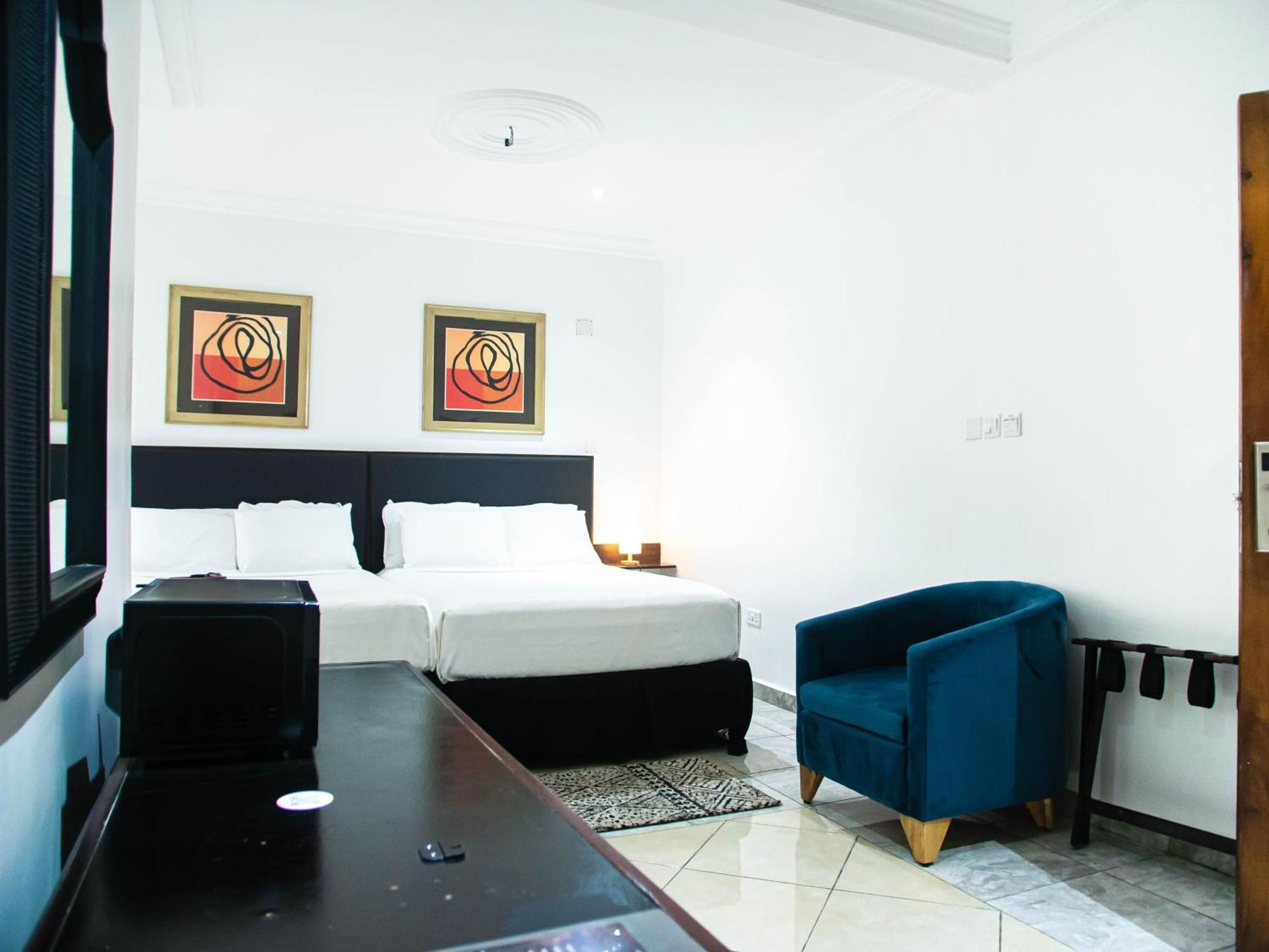 Koko Palm Inn Ltd Accra Buitenkant foto