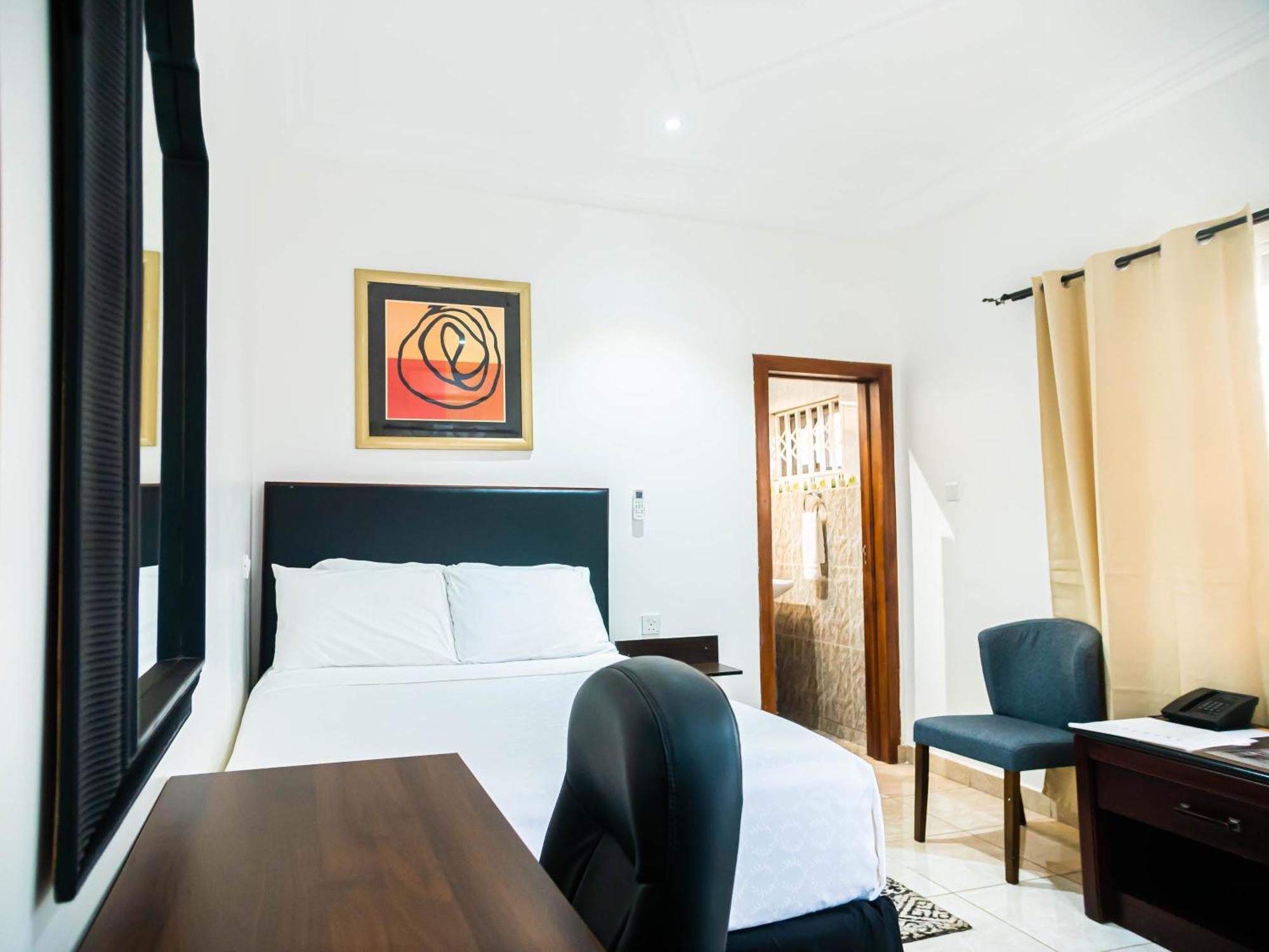 Koko Palm Inn Ltd Accra Buitenkant foto